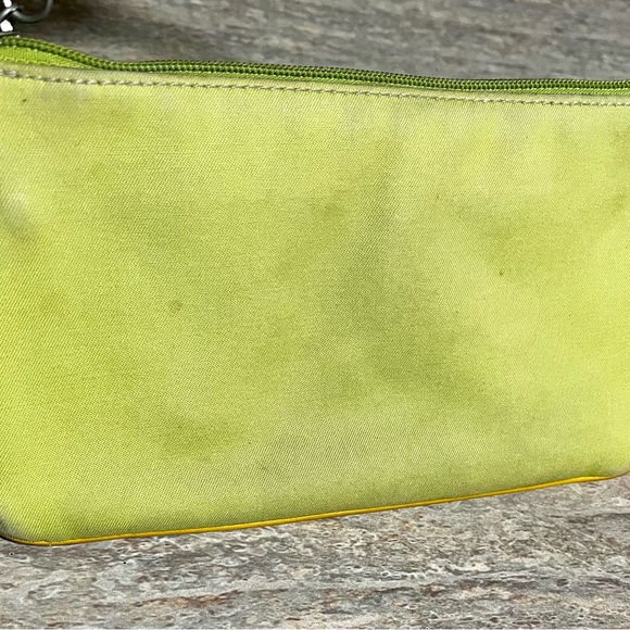 Coach vintage green and mustard color wristlet with 2 front pockets - Picture 10 of 15